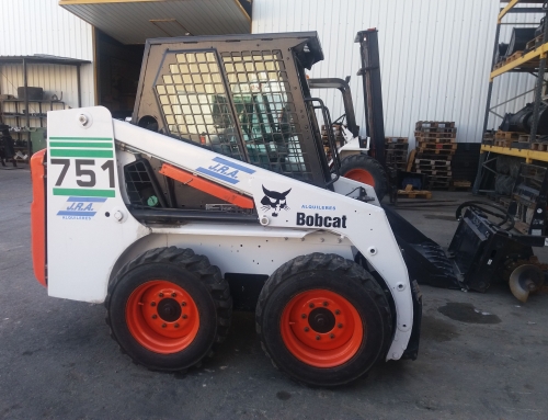 MINICARGADORA BOBCAT 751 USADA